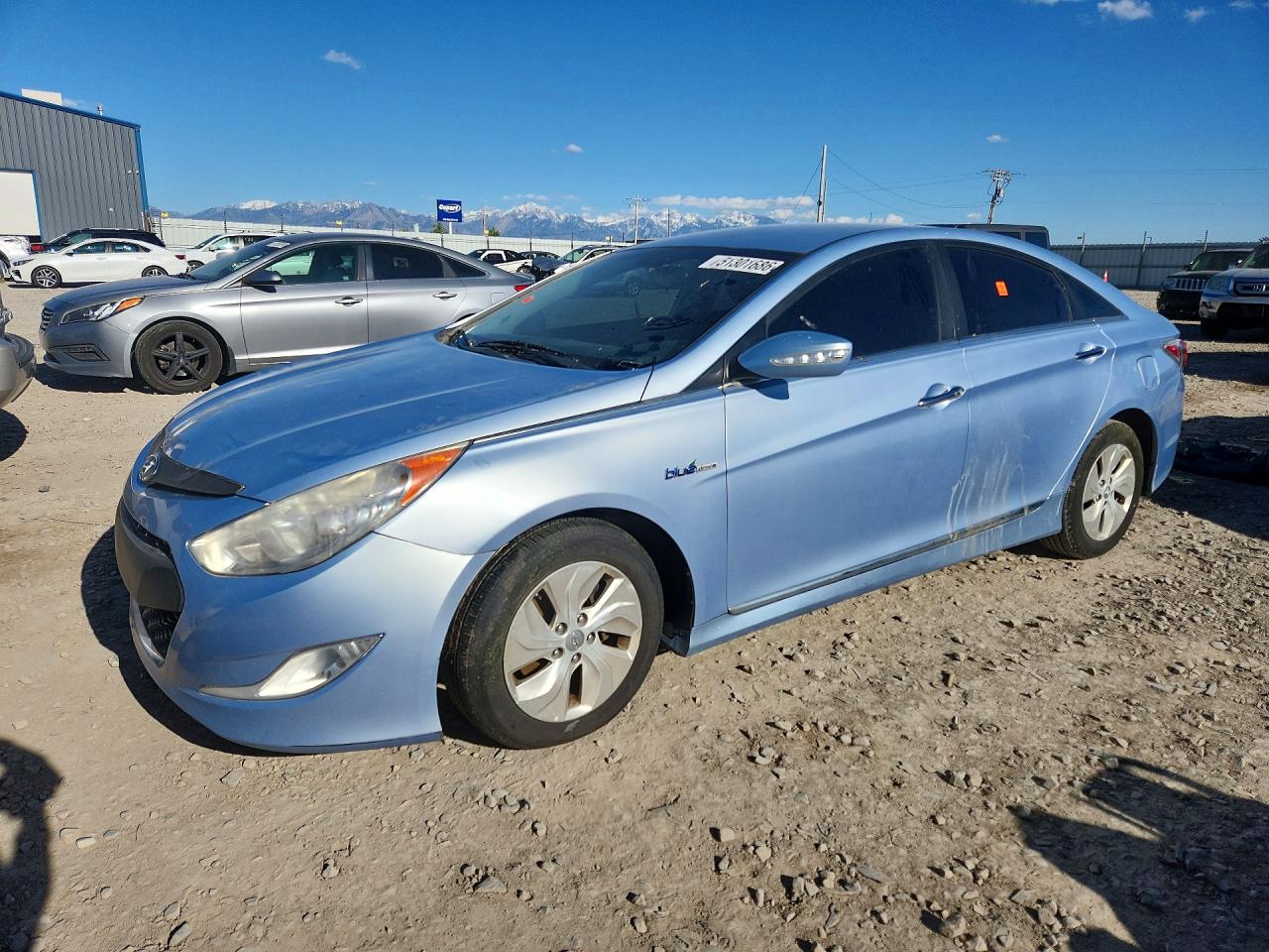 Salvage Hyundai SONATA Image