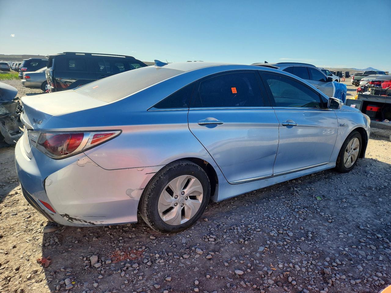 Hyundai SONATA Hybrid
