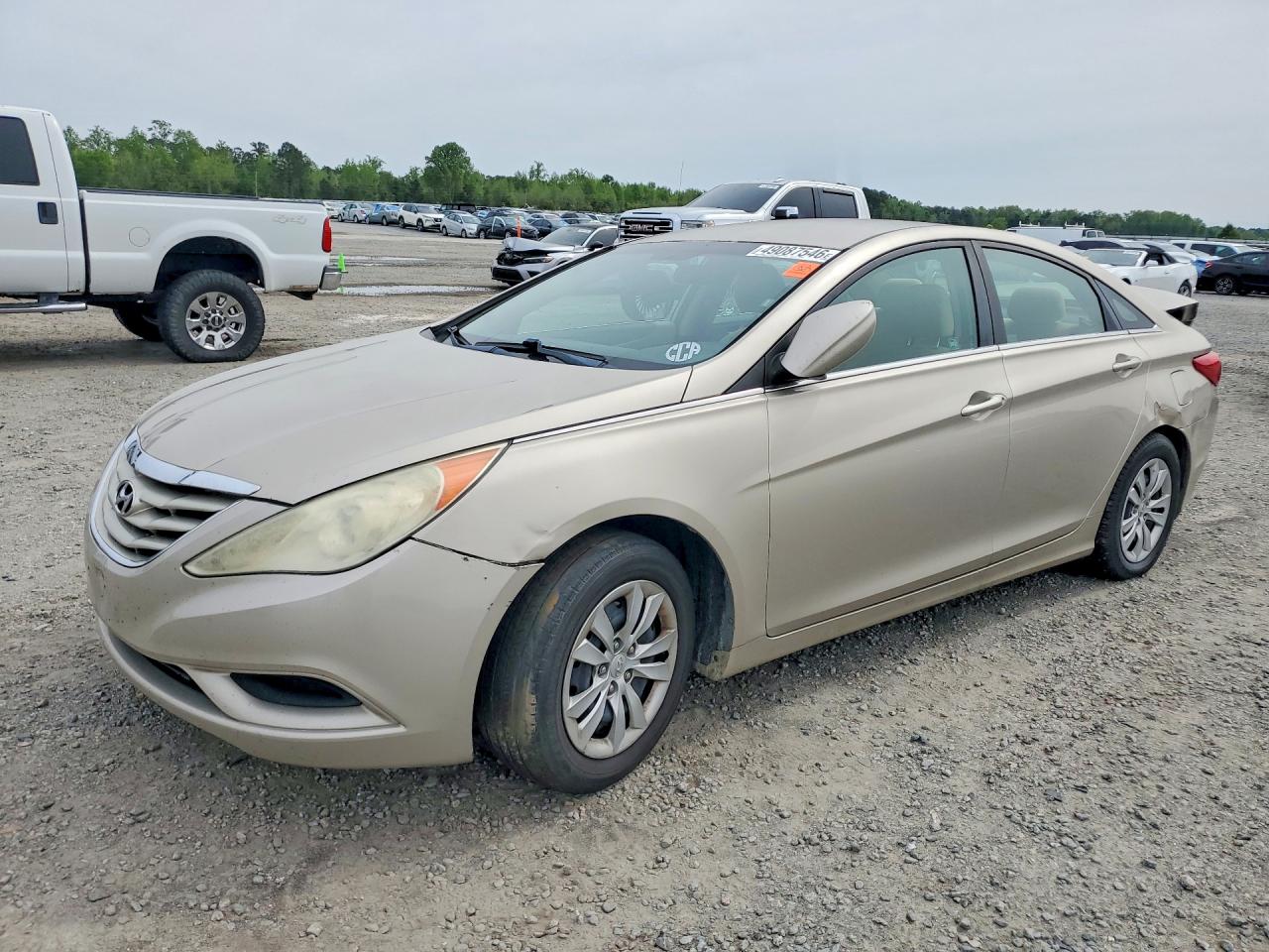 Salvage Hyundai SONATA Image
