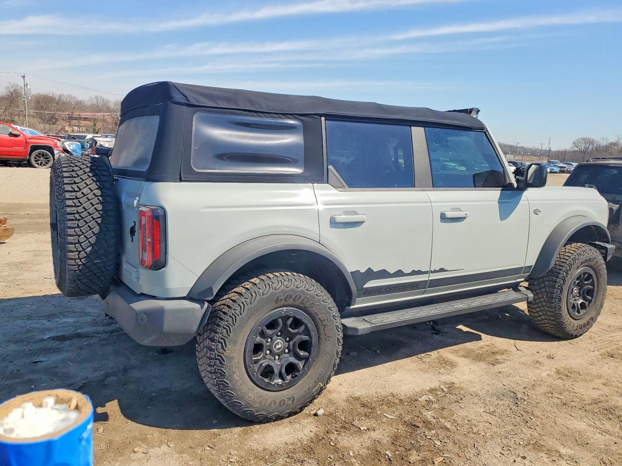 Ford Bronco Base