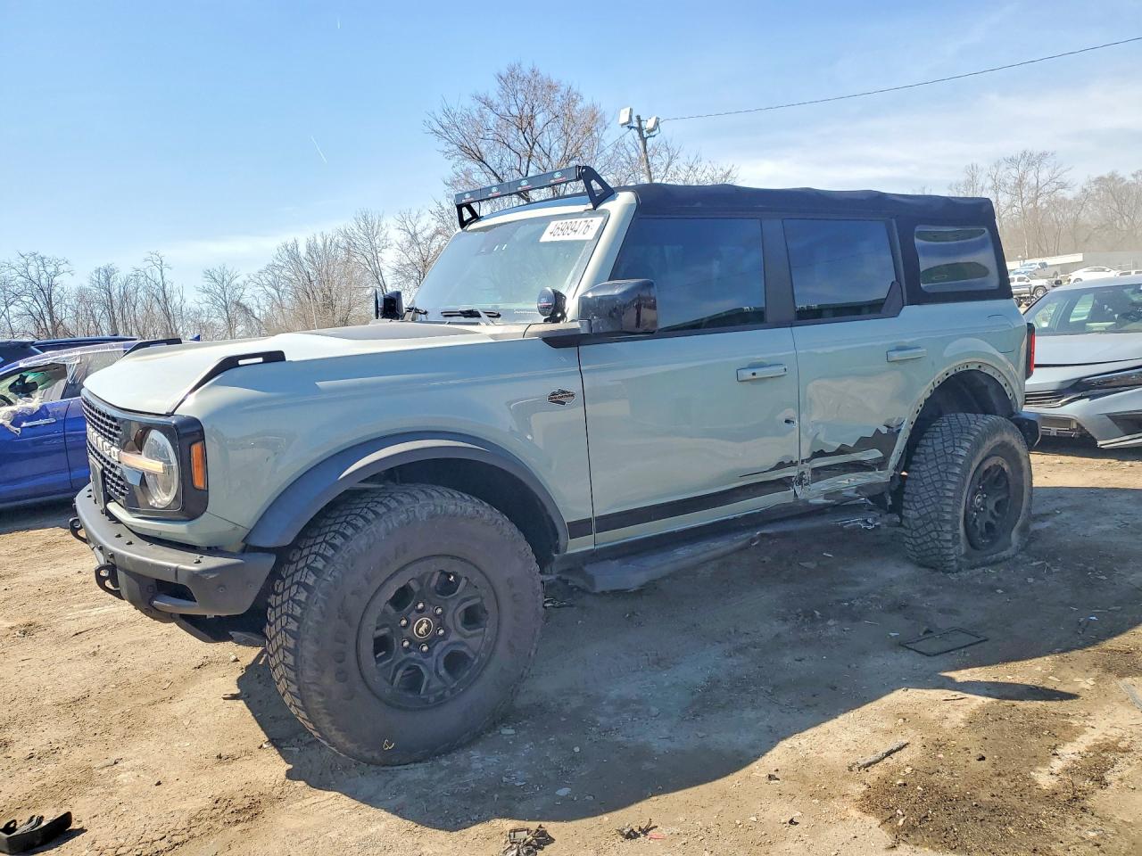 Salvage Ford Bronco Image