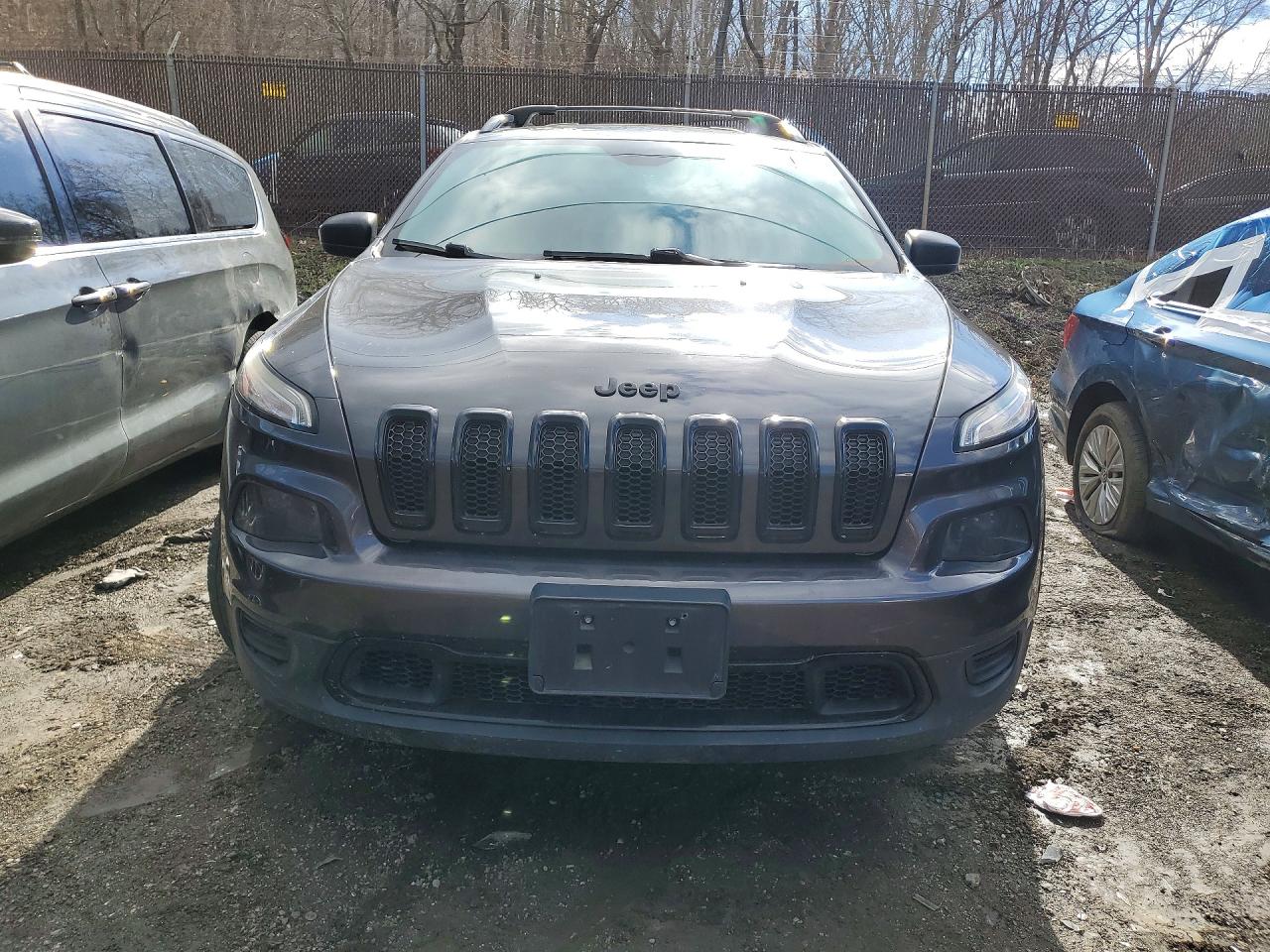 Jeep Cherokee Sport
