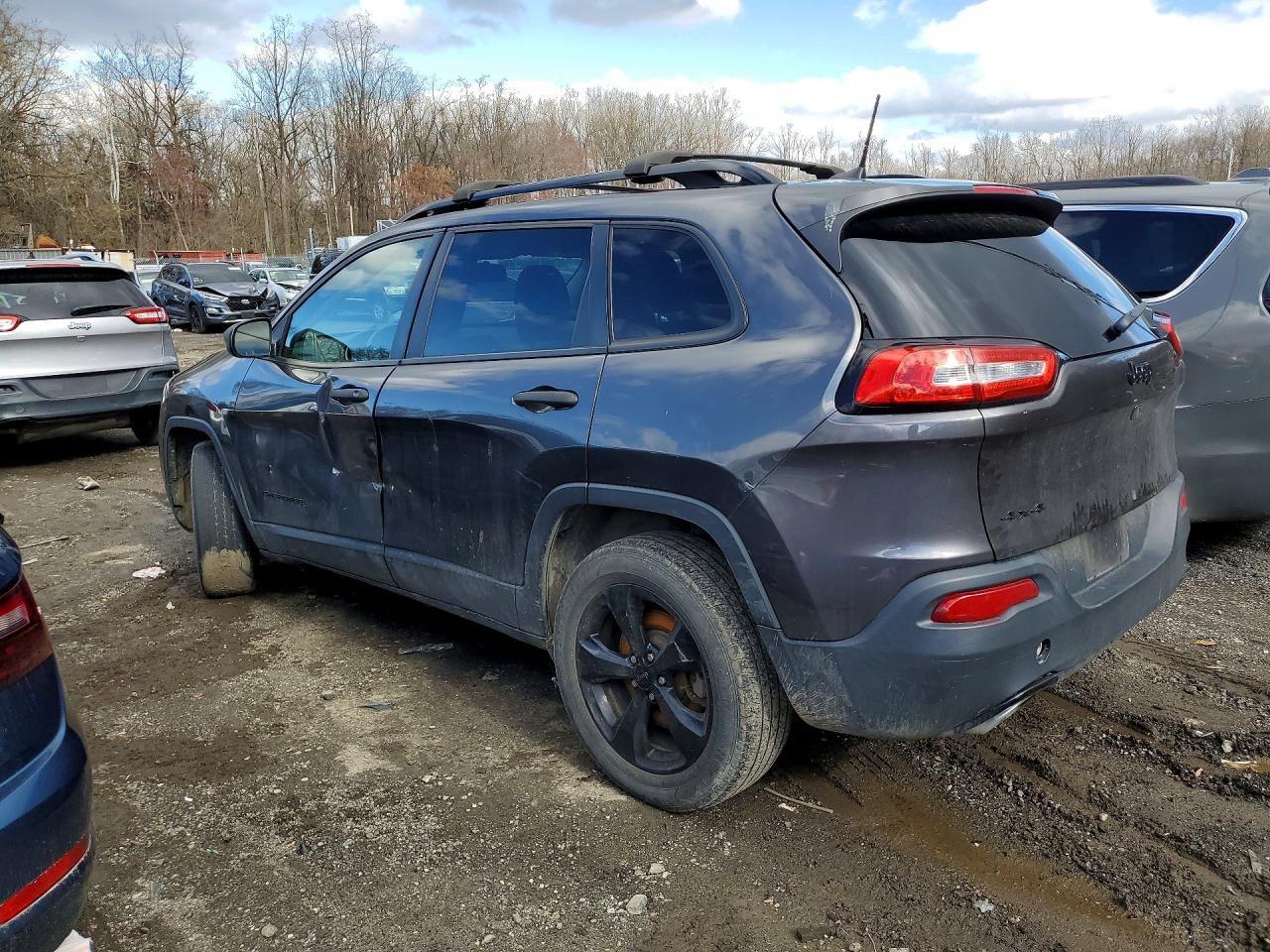 Jeep Cherokee Sport