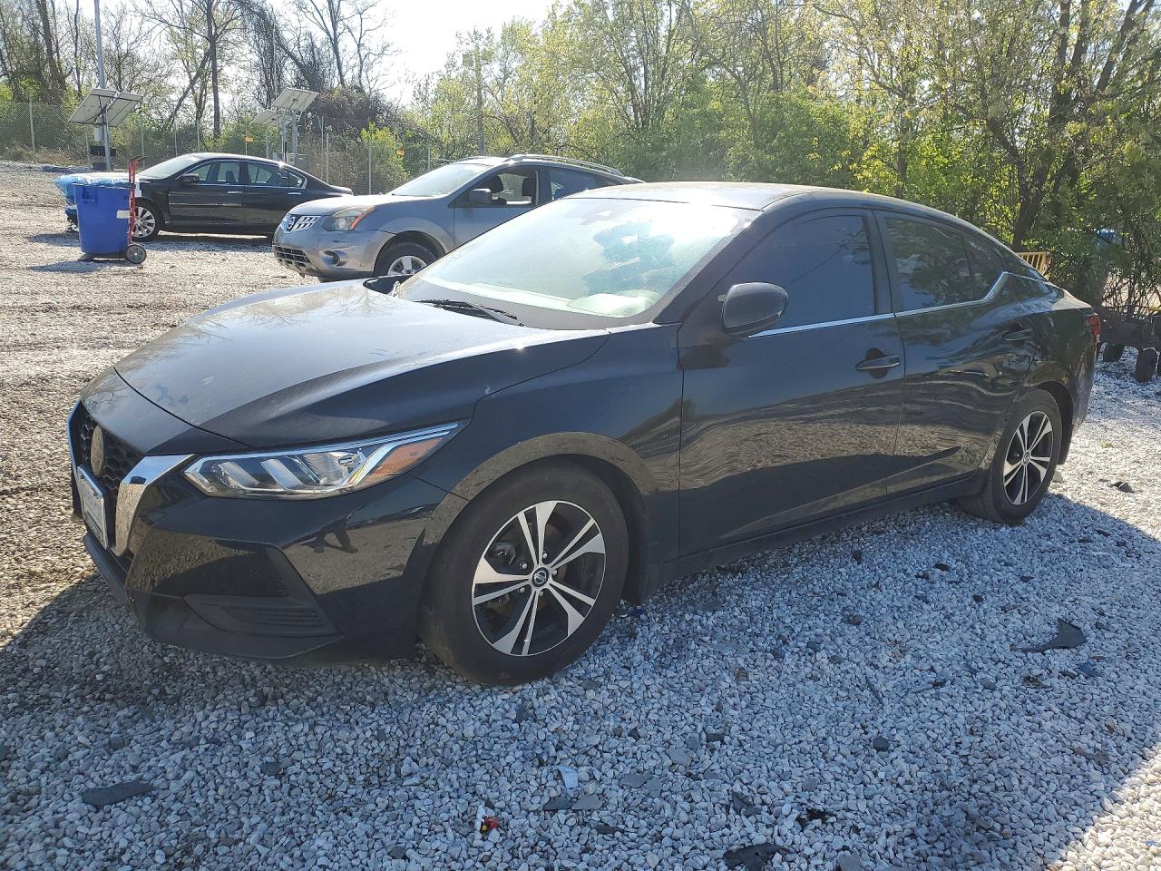 Salvage Nissan Sentra Image