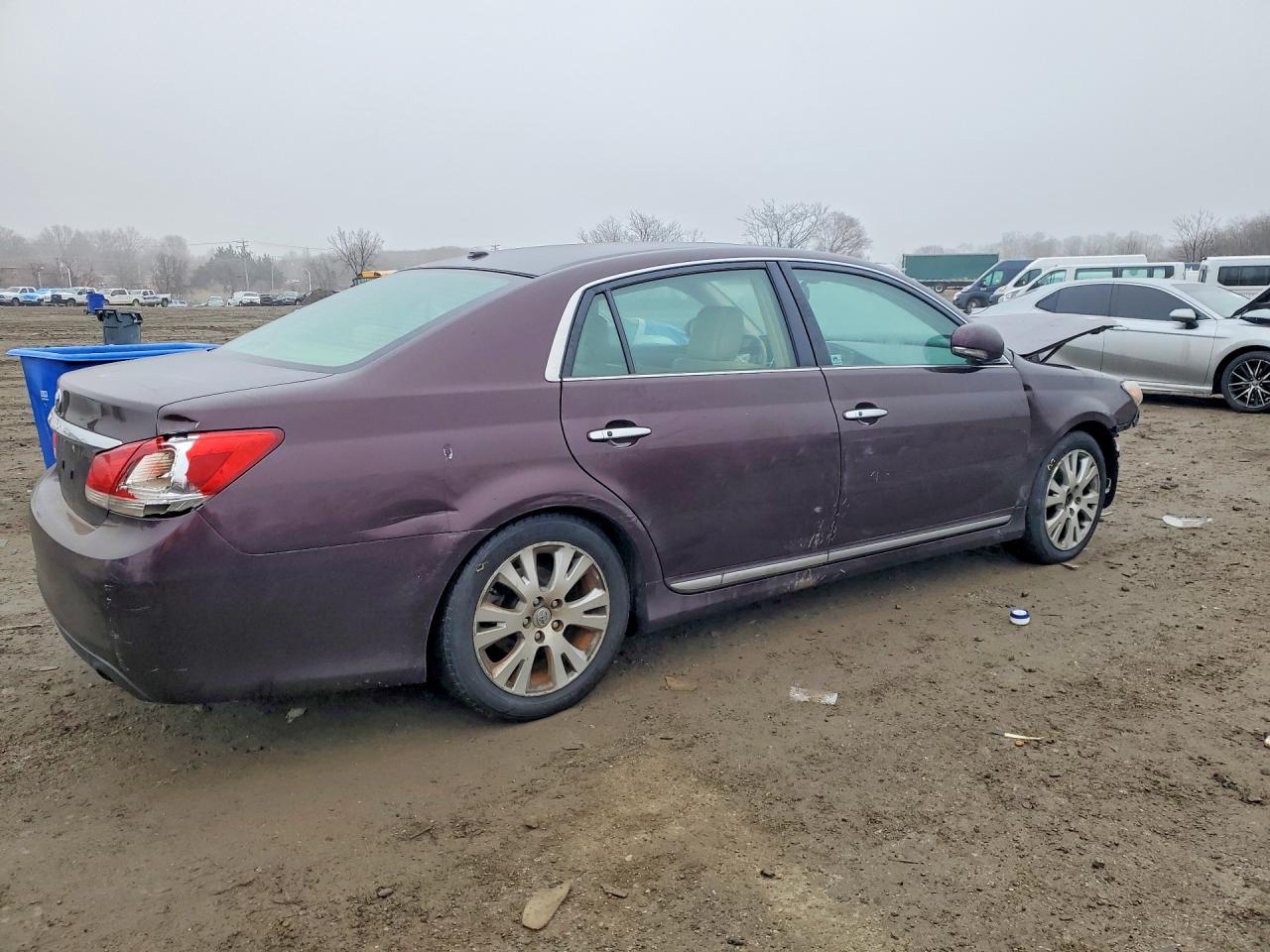 Toyota Avalon Base