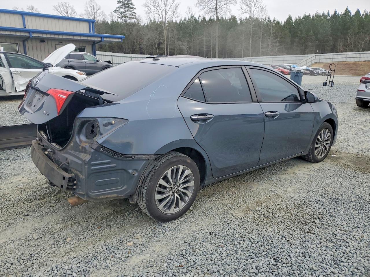 Toyota Corolla Xle