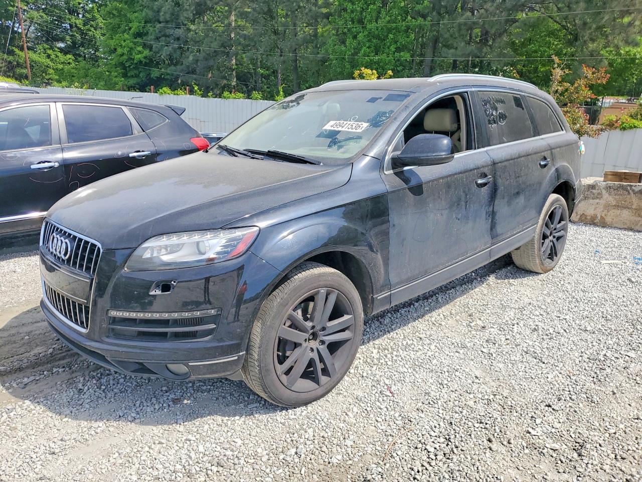Salvage Audi Q7 Image