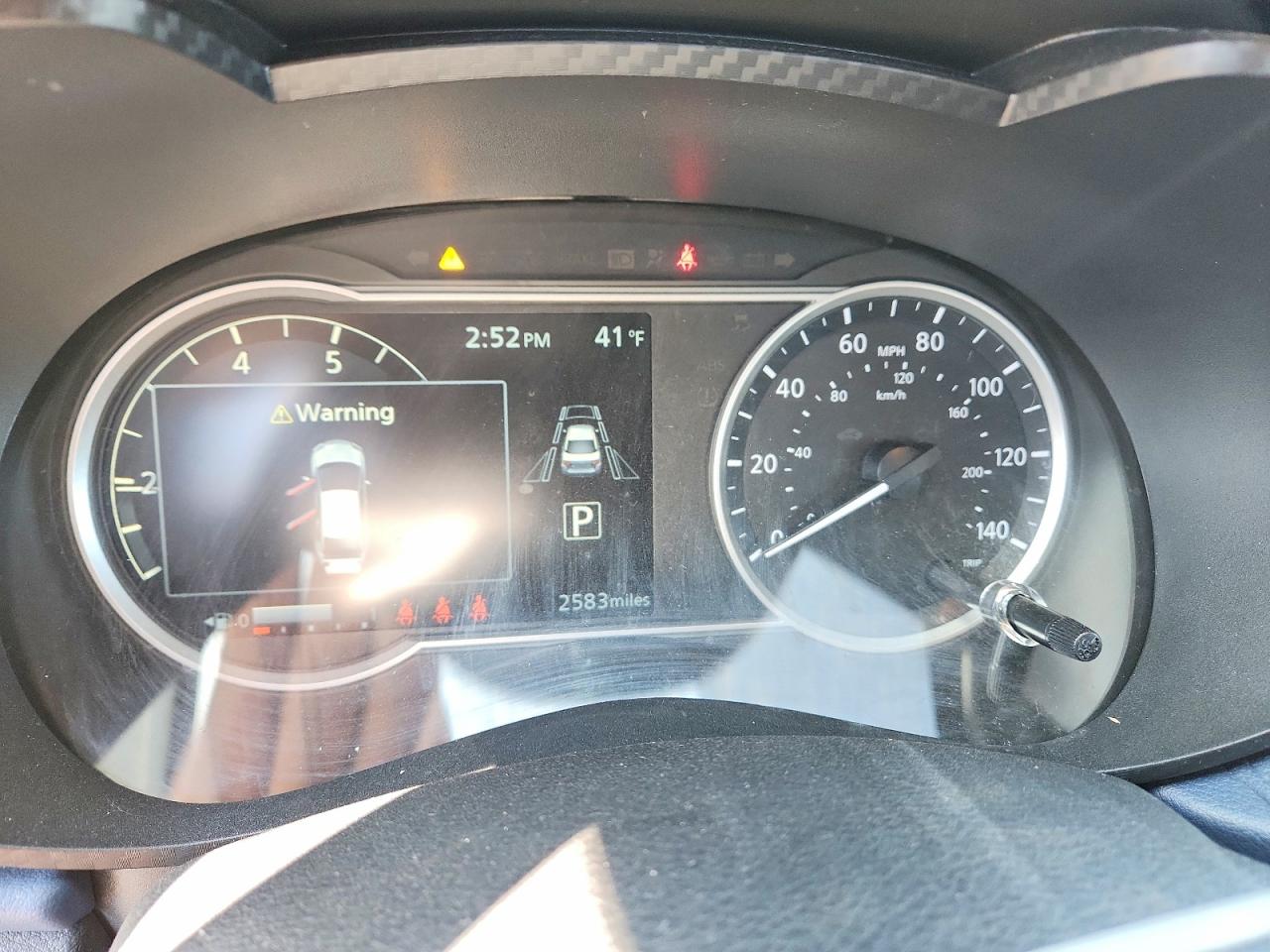 Nissan Versa Sv