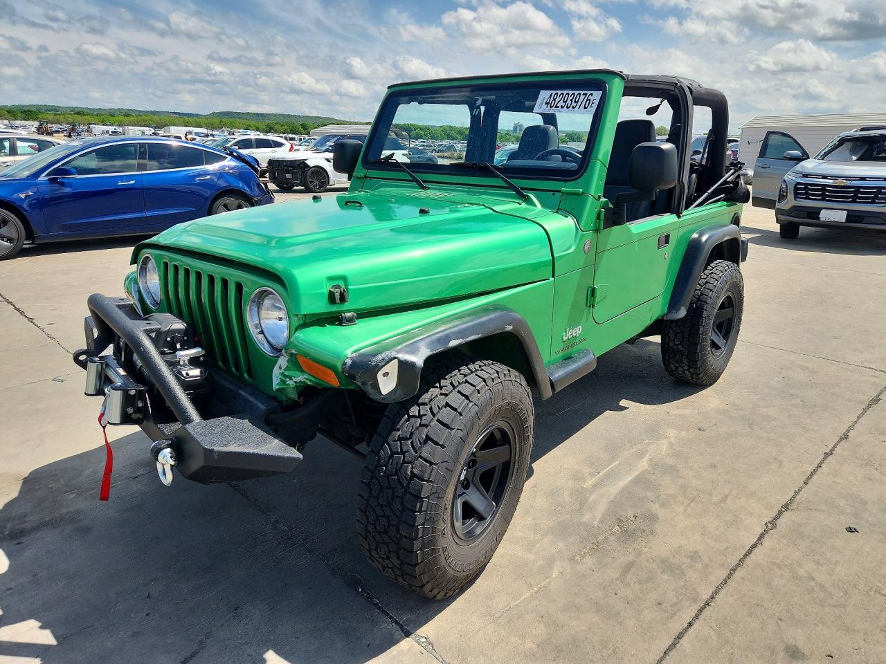 Salvage Jeep Wrangler Image