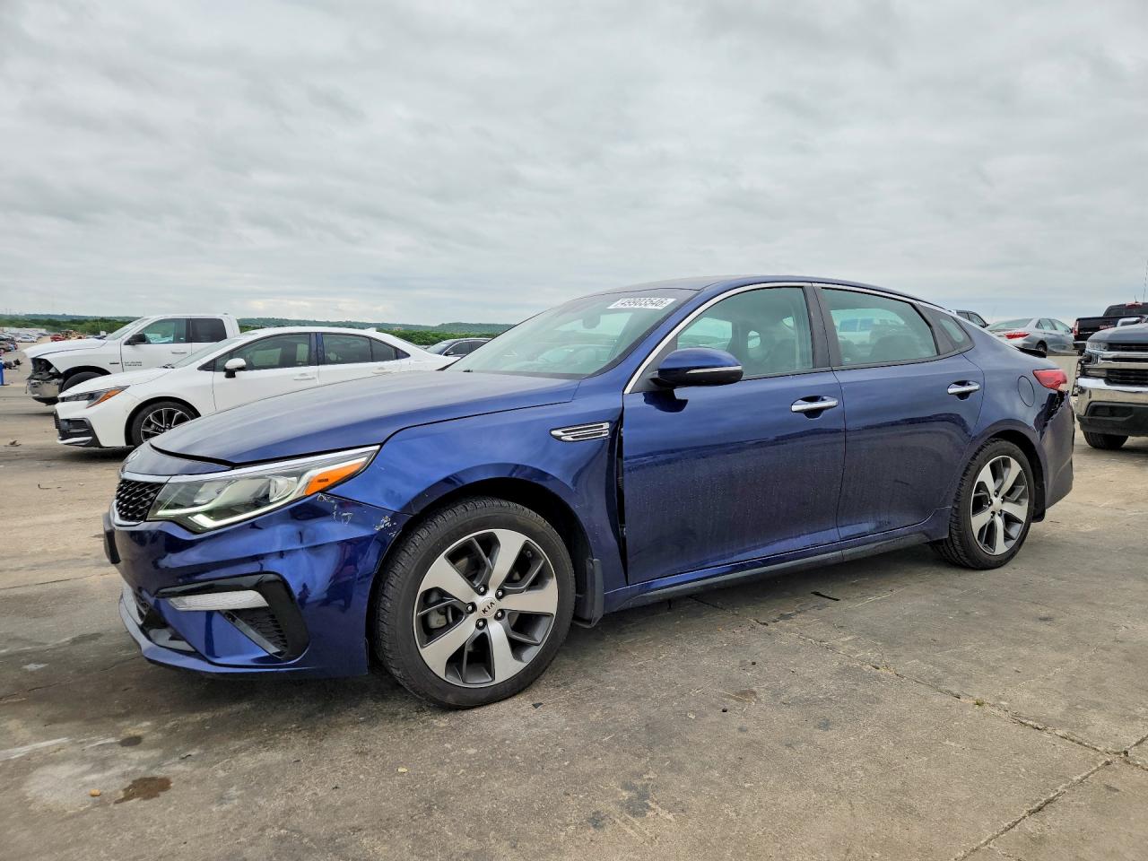Salvage Kia Optima Image