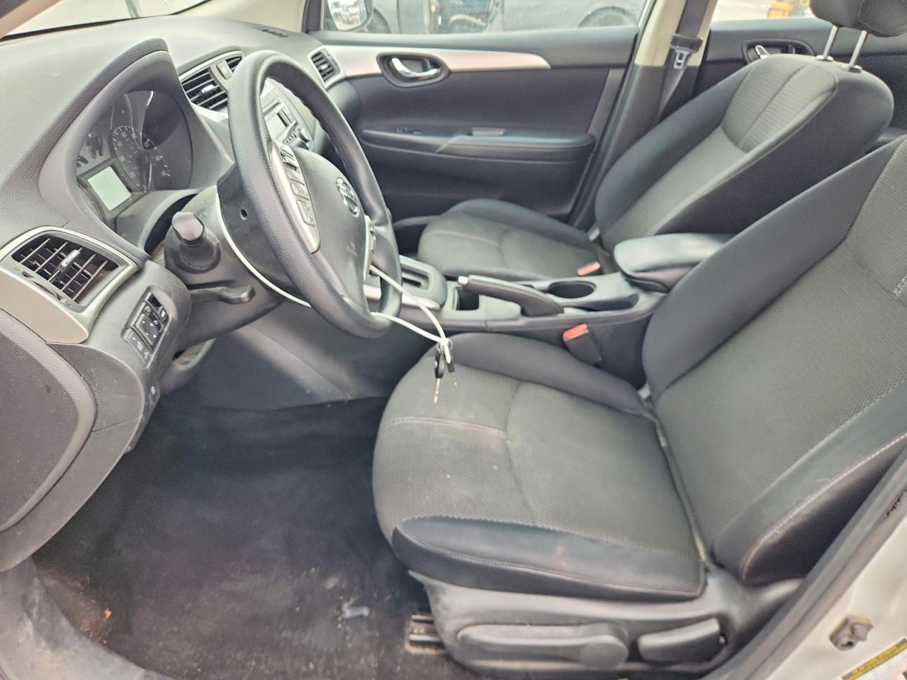 Nissan Sentra S