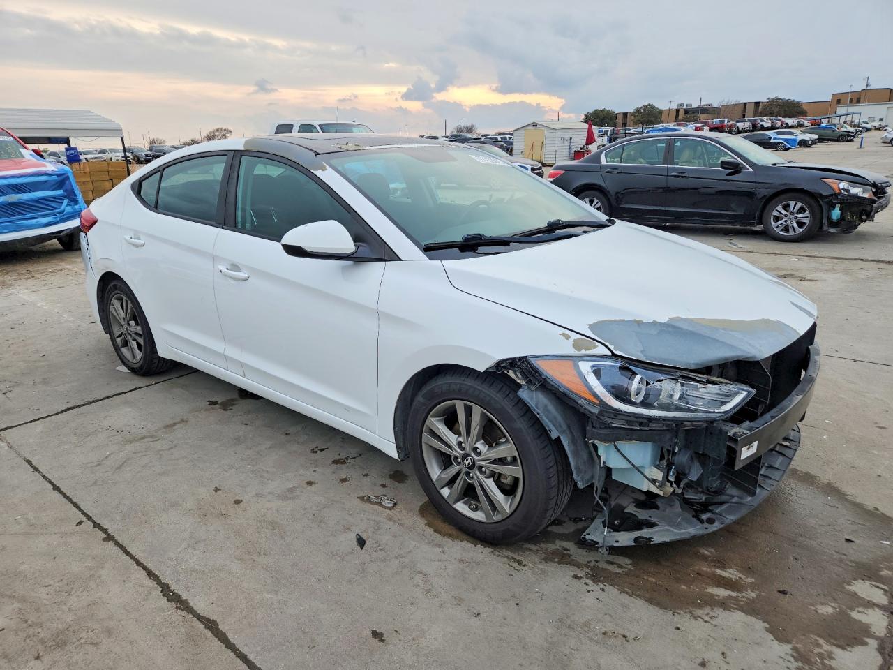 Hyundai ELANTRA Value Edition