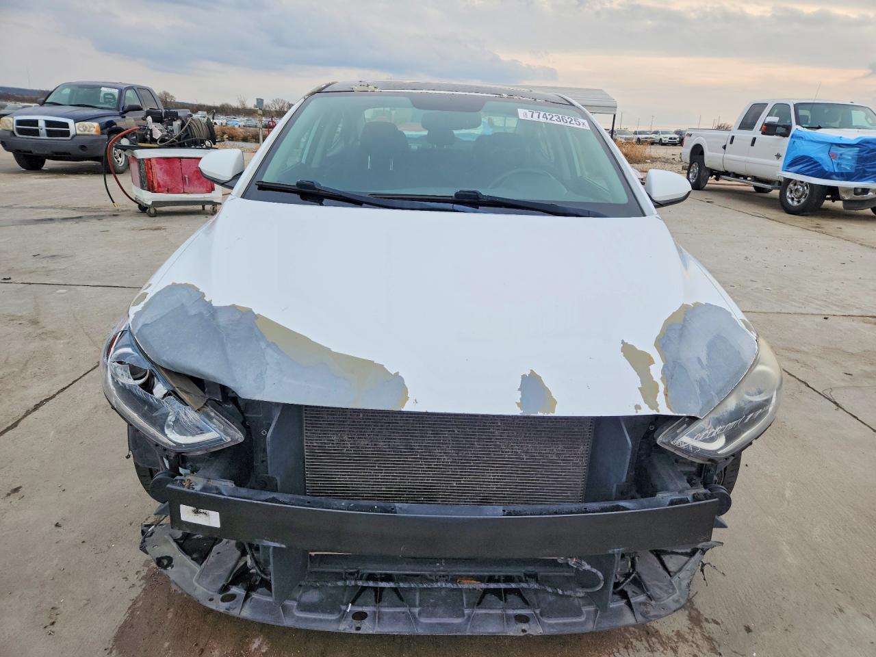 Hyundai ELANTRA Value Edition