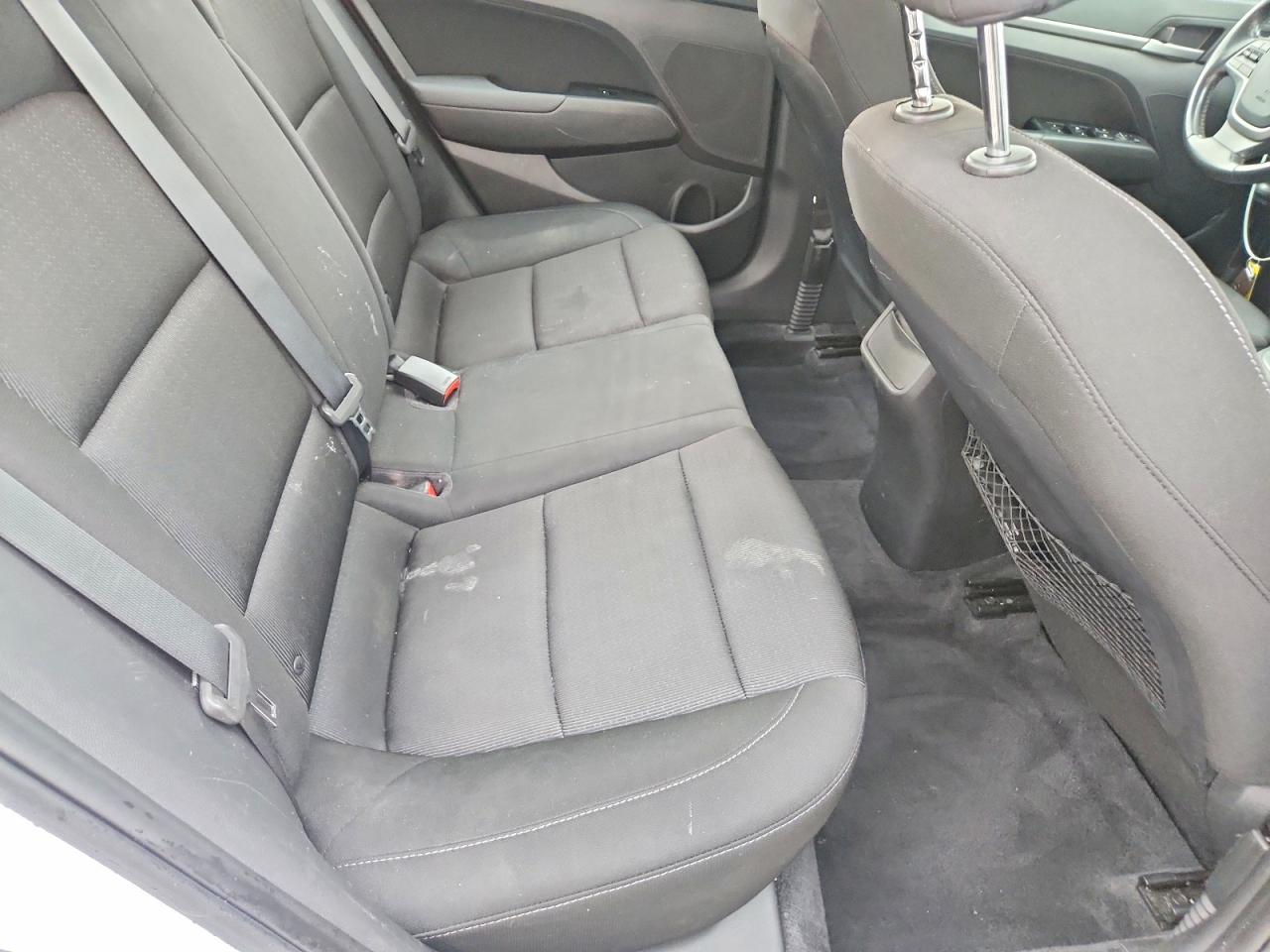 Hyundai ELANTRA Value Edition