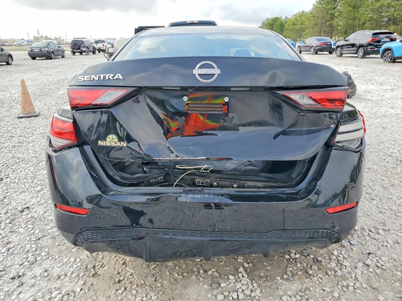 Nissan Sentra S