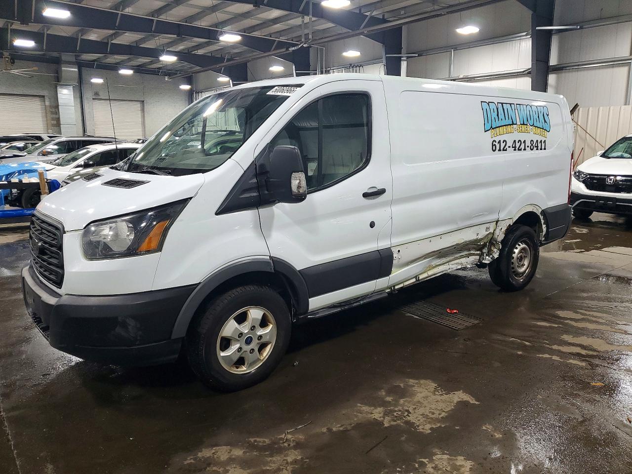 Salvage Ford Transit Image