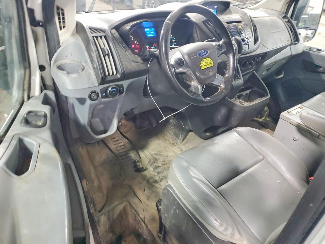 Ford Transit T-250
