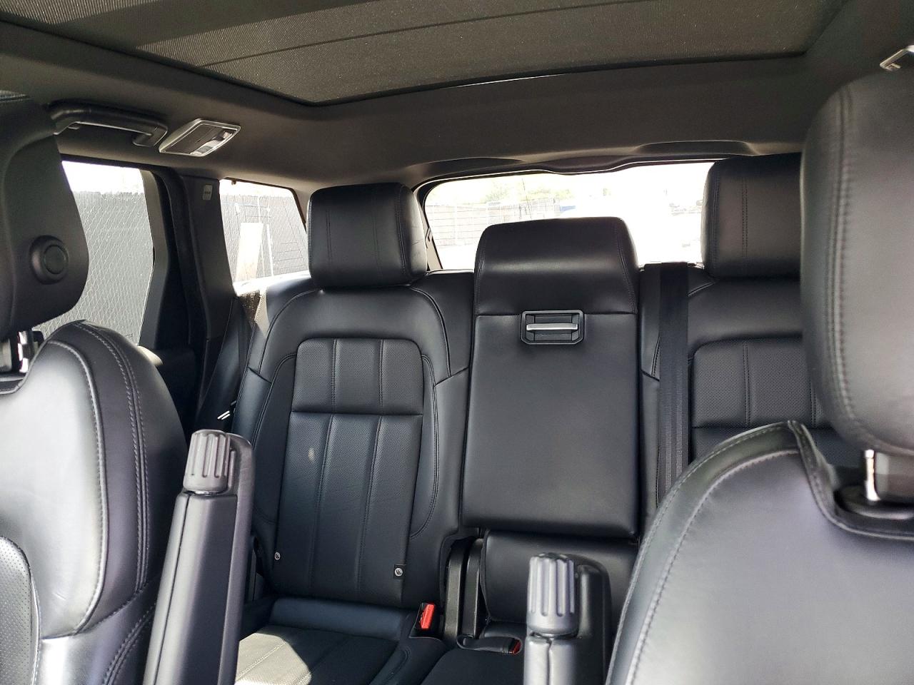 Land Rover Range Rover P525 Hse