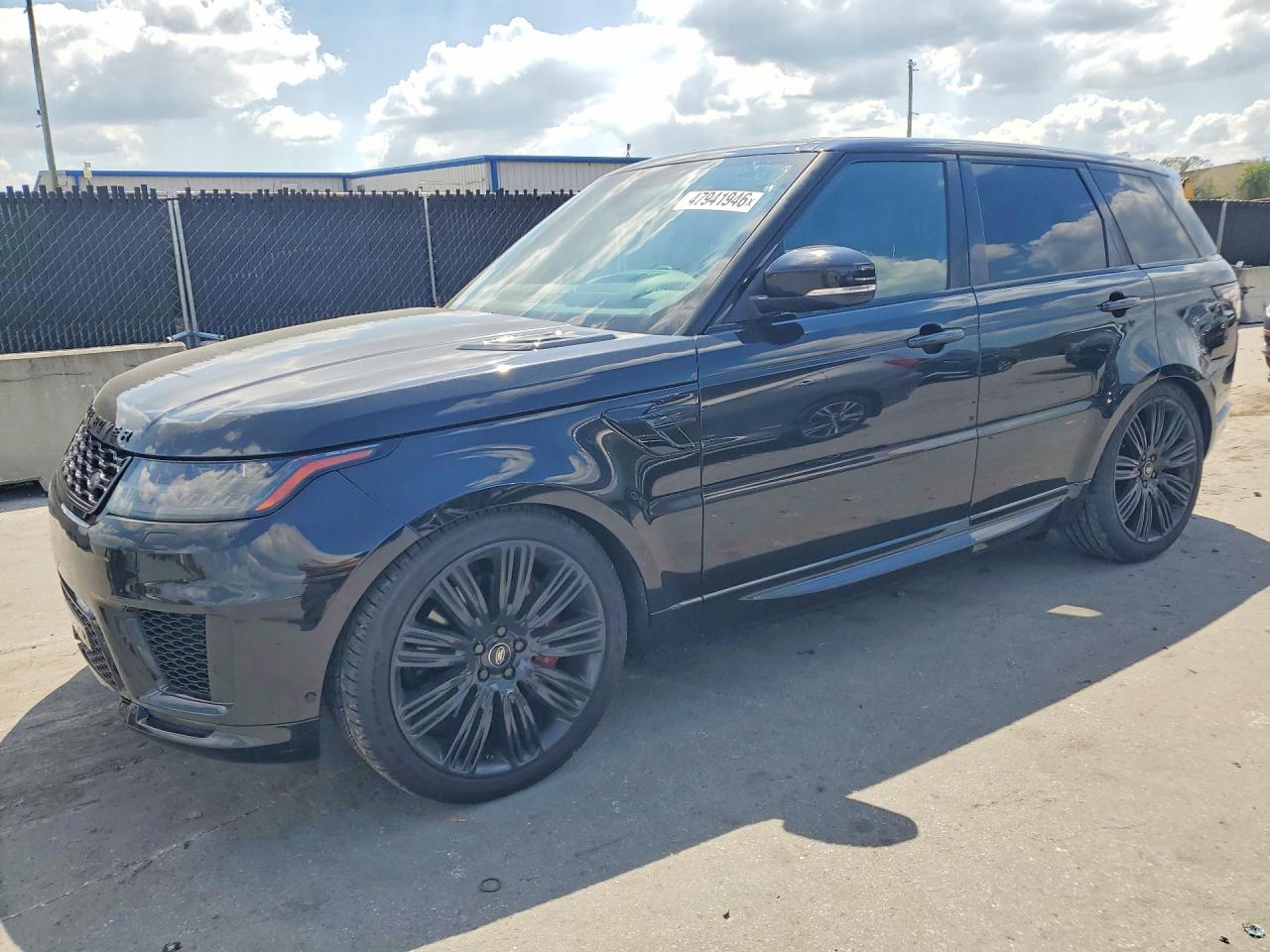Salvage Land Rover Range Rover Image