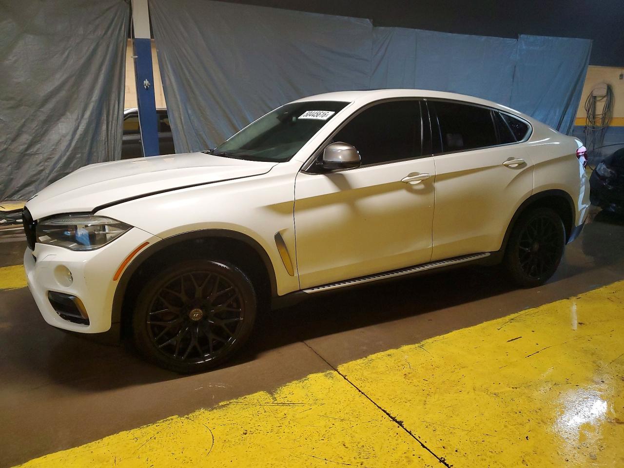 Salvage BMW X Series Image