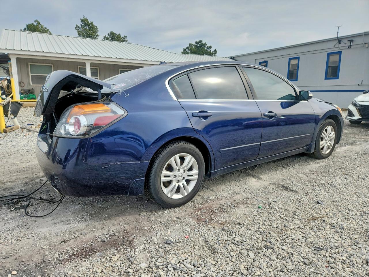 Nissan Altima Base