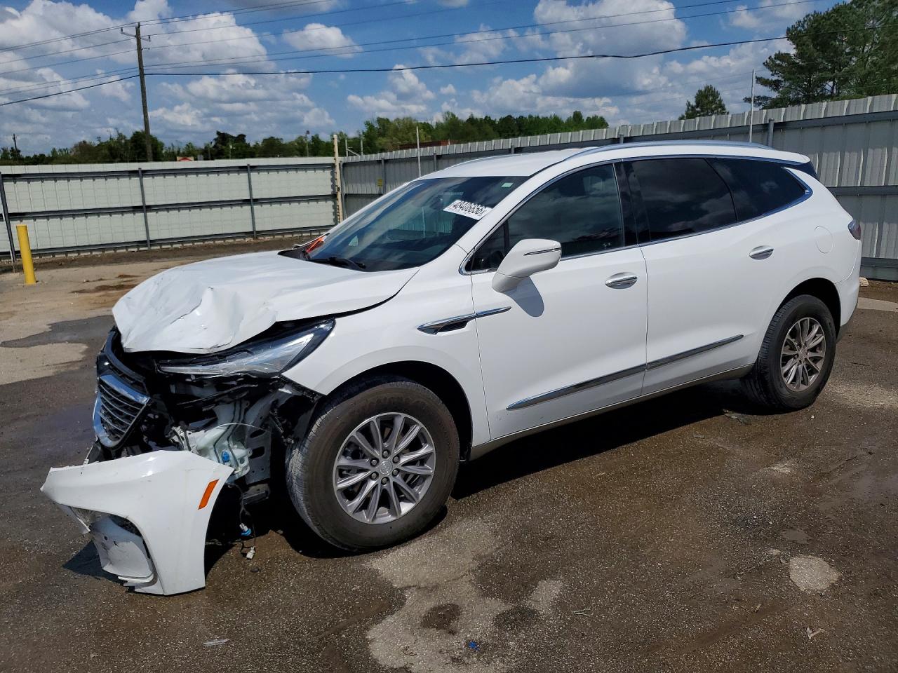 Salvage Buick Enclave Image