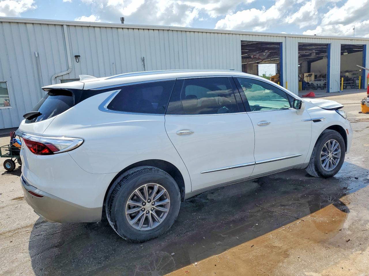 Buick Enclave Essence