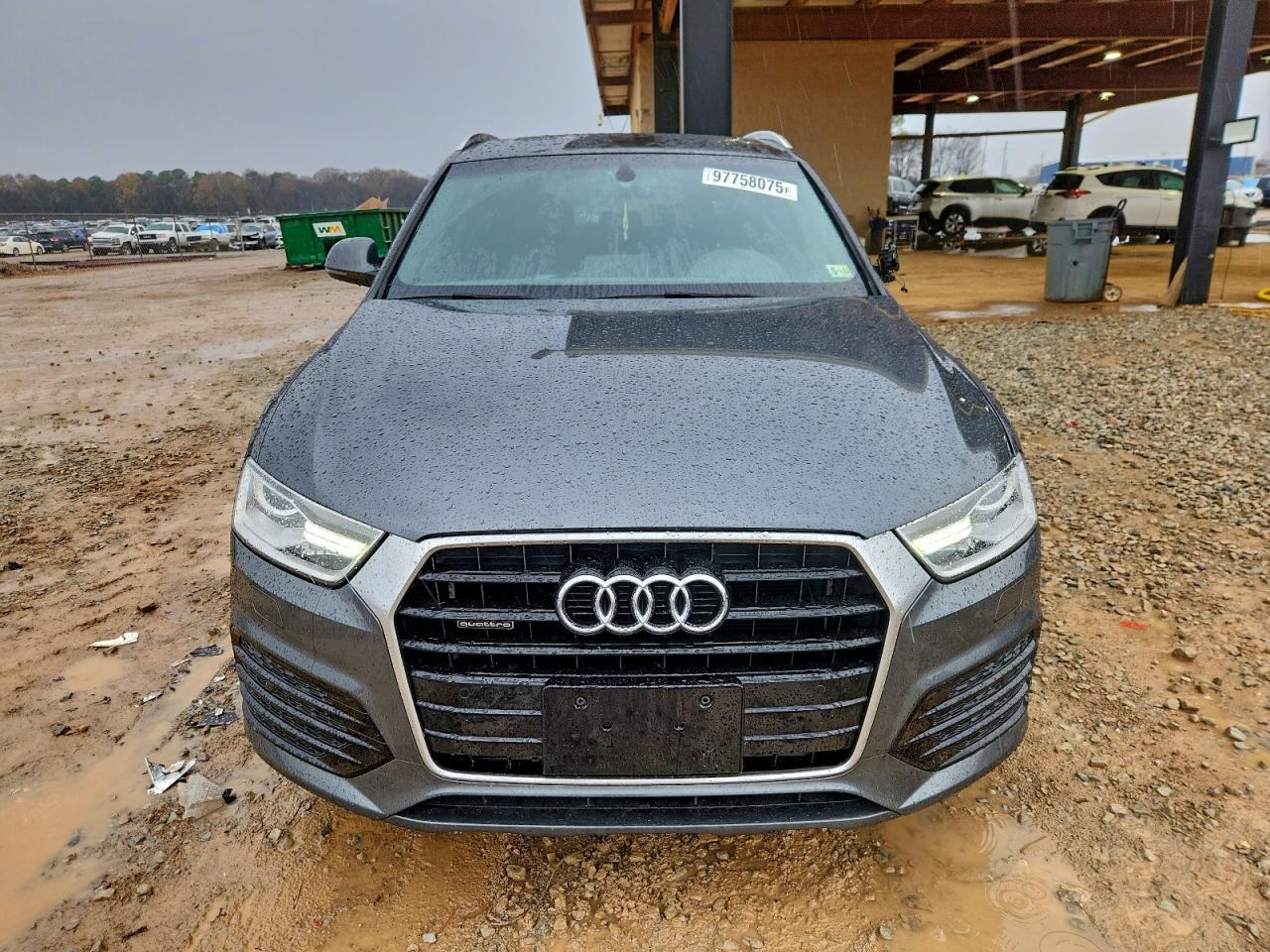 Audi Q3 Premium