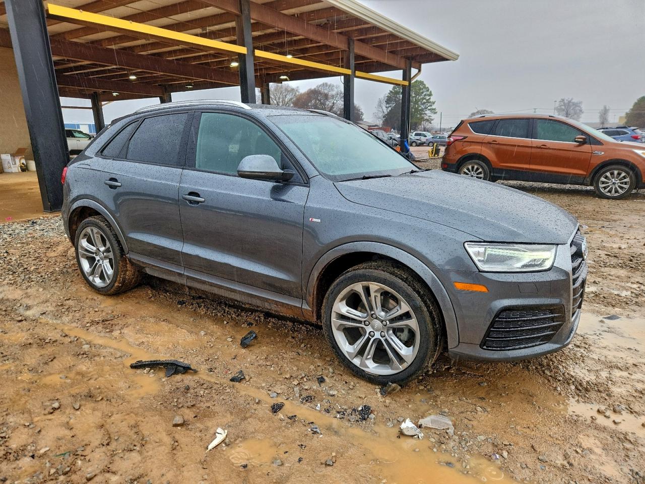 Audi Q3 Premium