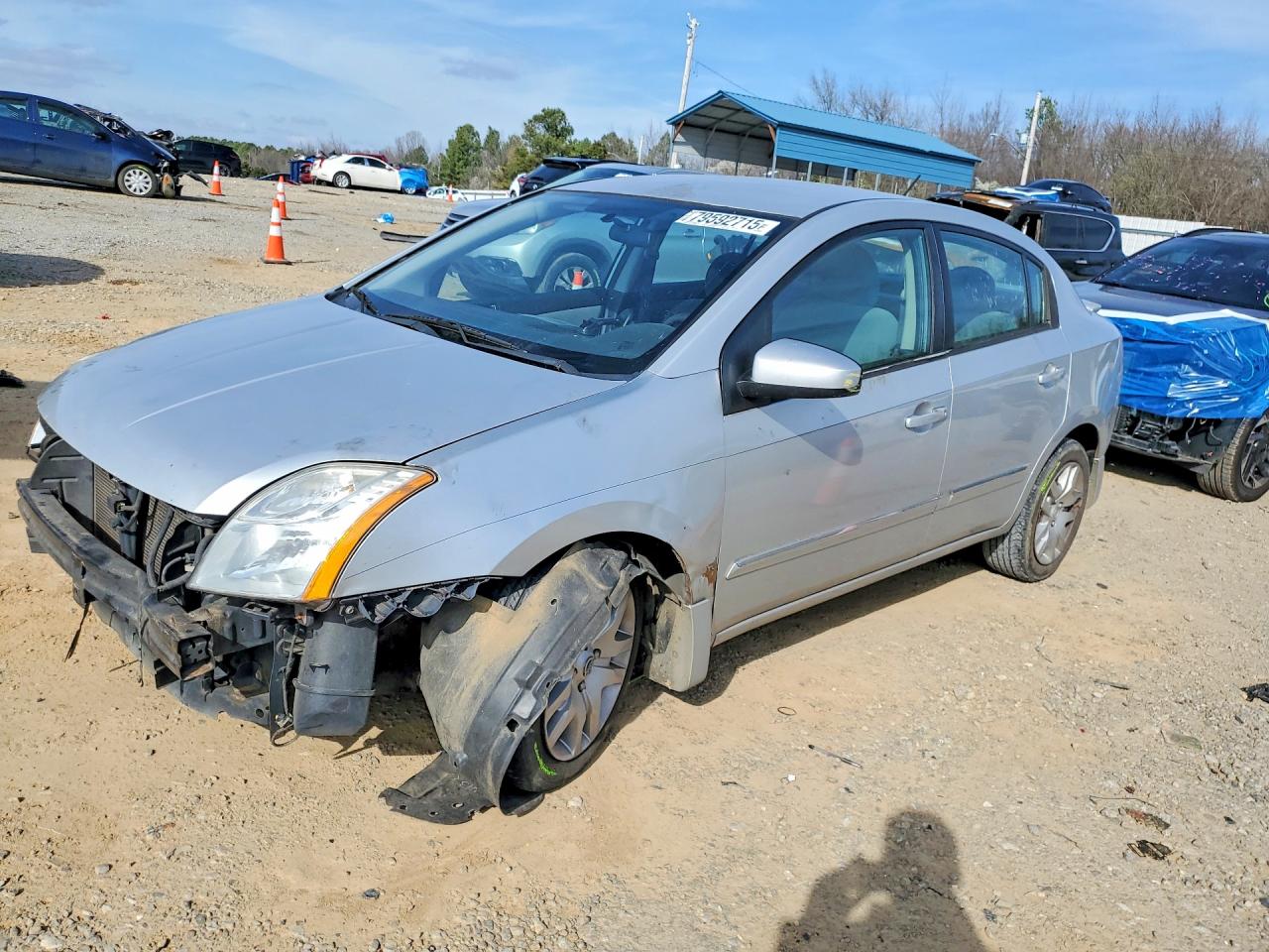 Salvage Nissan Sentra Image