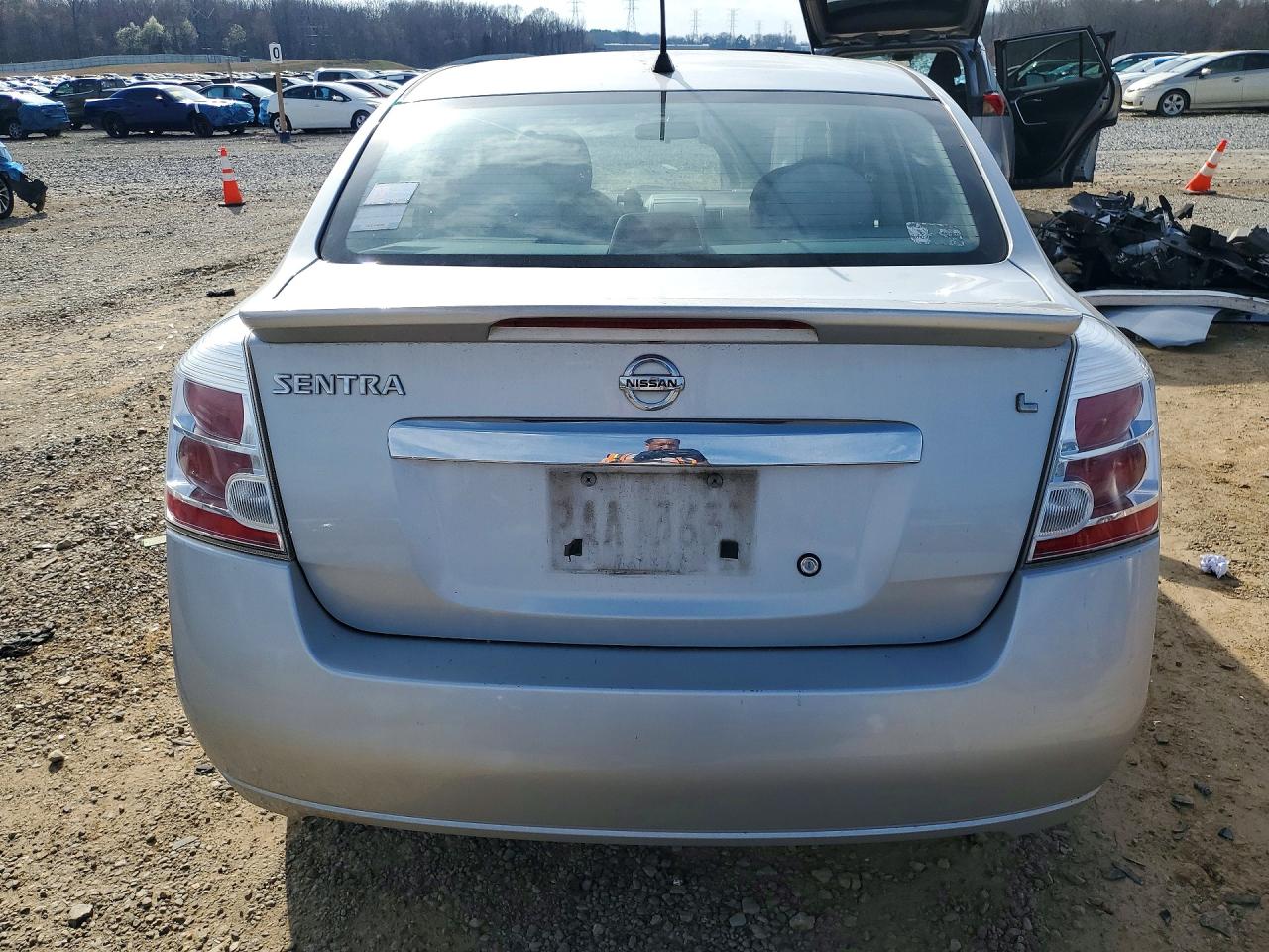 Nissan Sentra 2.0
