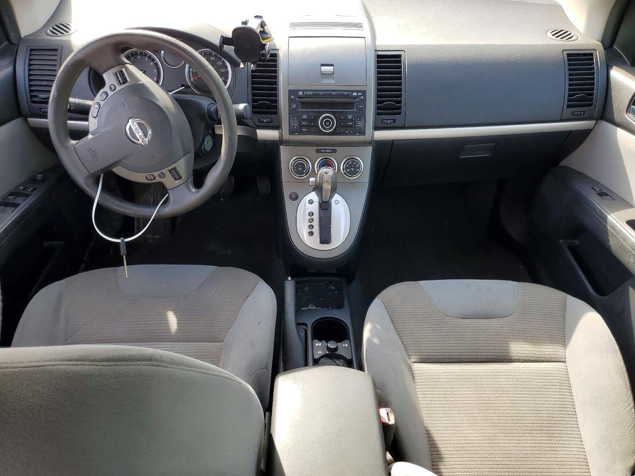 Nissan Sentra 2.0