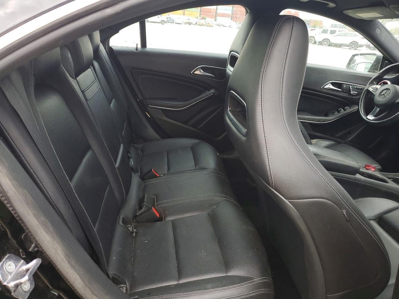 Mercedes-Benz Cla-class 250