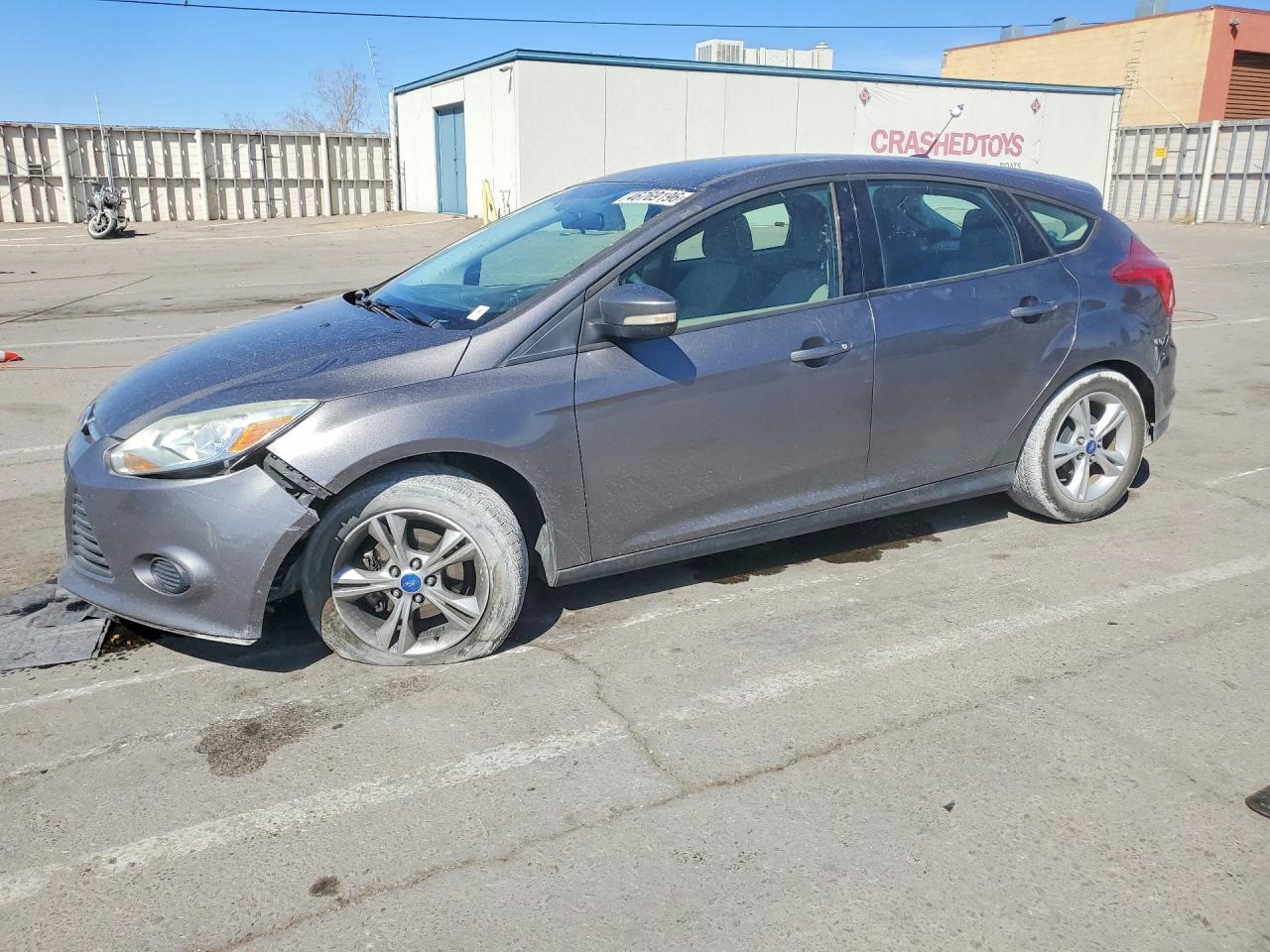Salvage Ford Focus Image