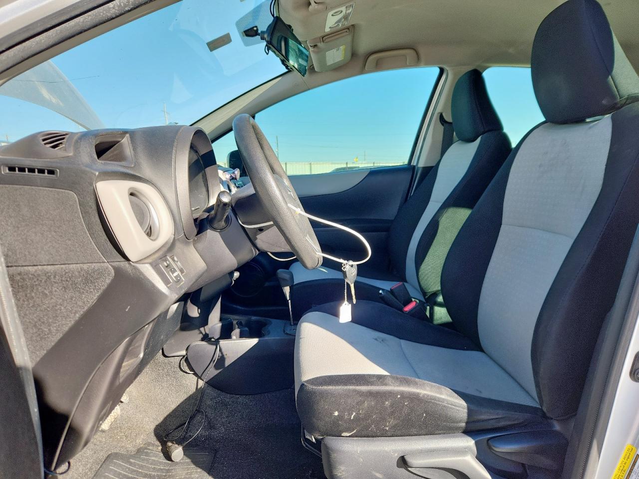 Toyota Yaris 5-door Le