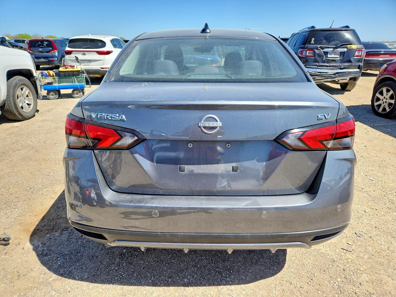 Nissan Versa Sv
