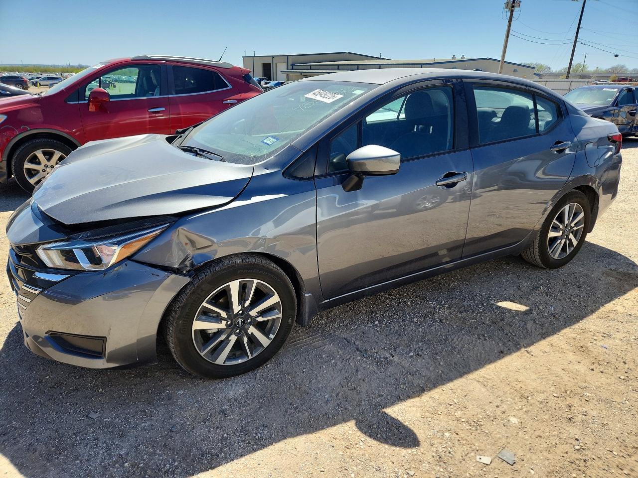 Salvage Nissan Versa Image
