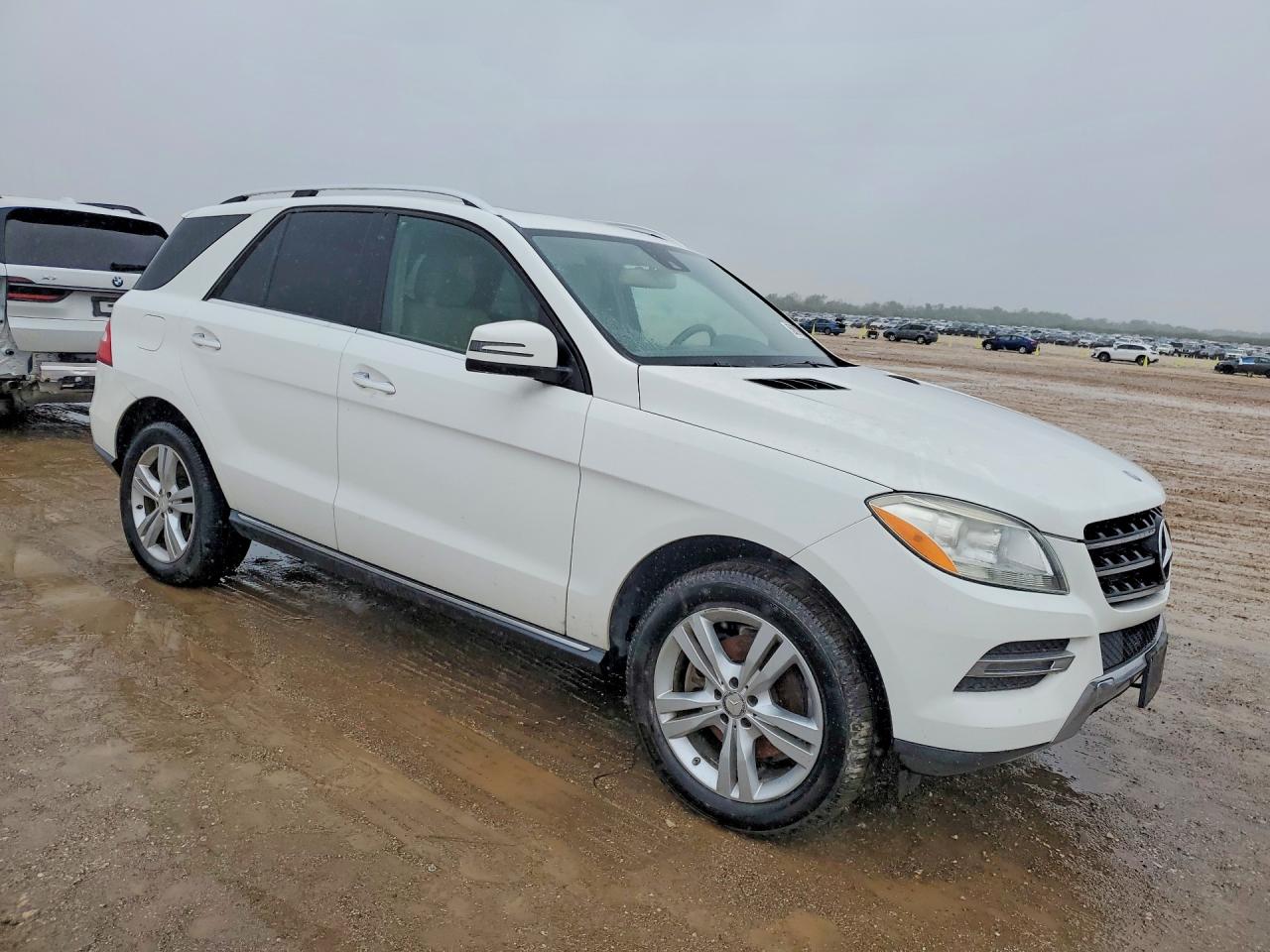 Mercedes-Benz M-Class 350