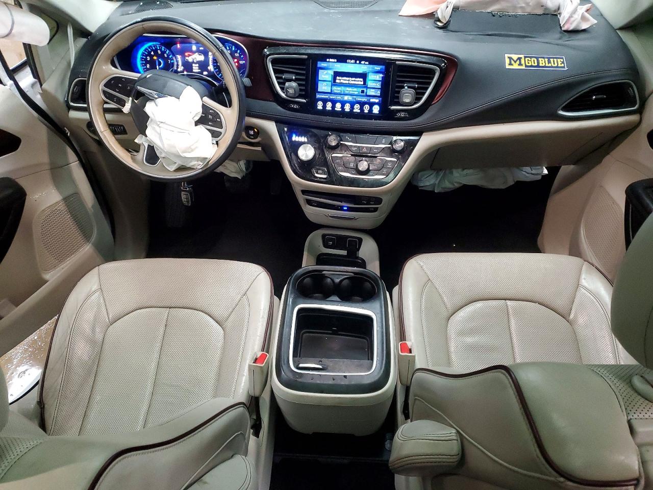 Chrysler Pacifica Limited