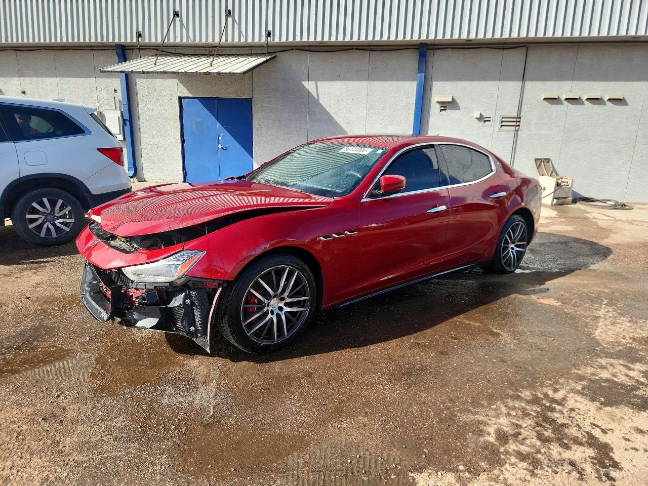 Salvage Maserati Ghibli Image