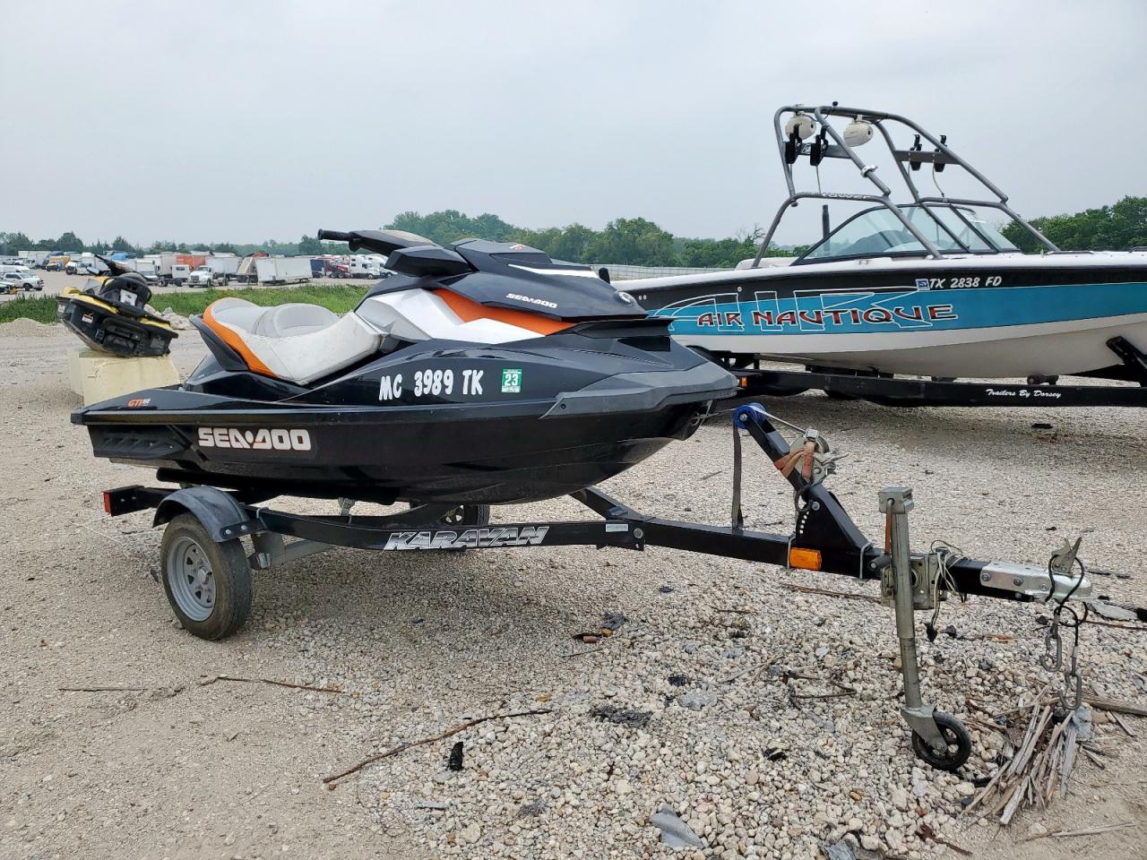Salvage Sea-Doo Gti Se 155 Image