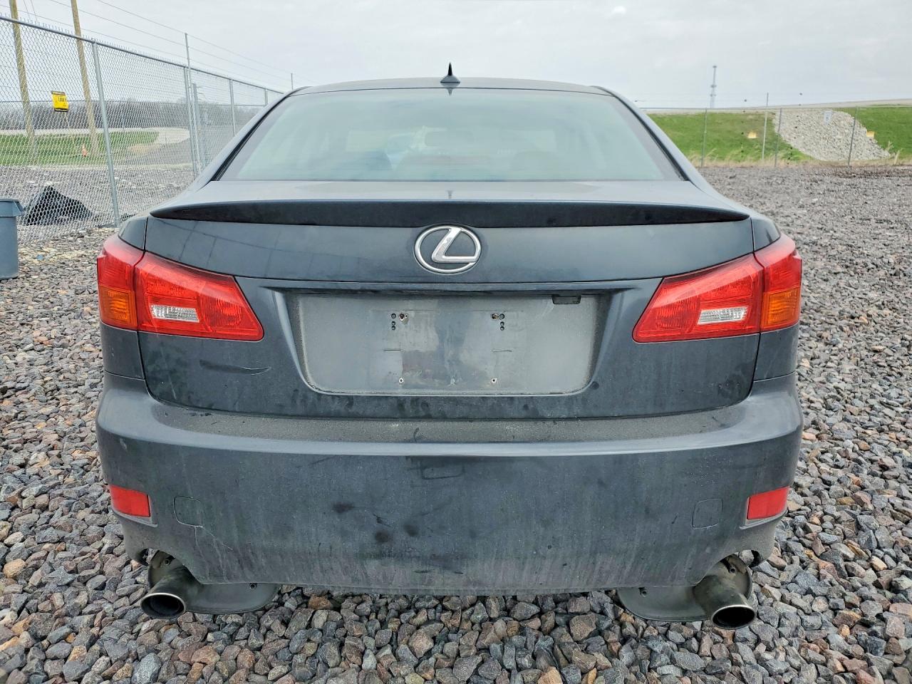 Lexus Is Base