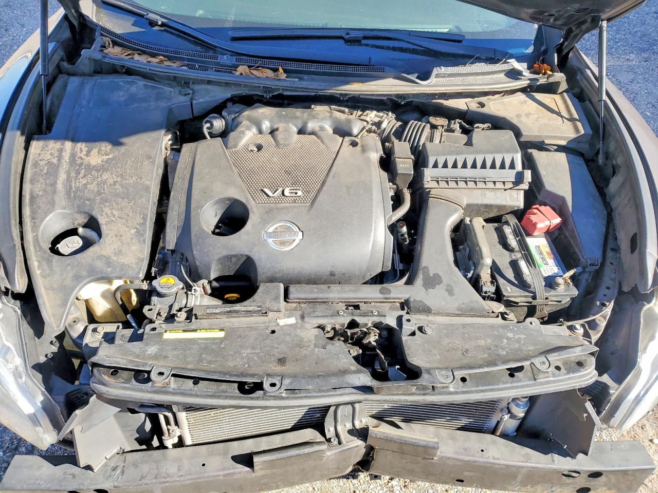 Nissan Maxima S