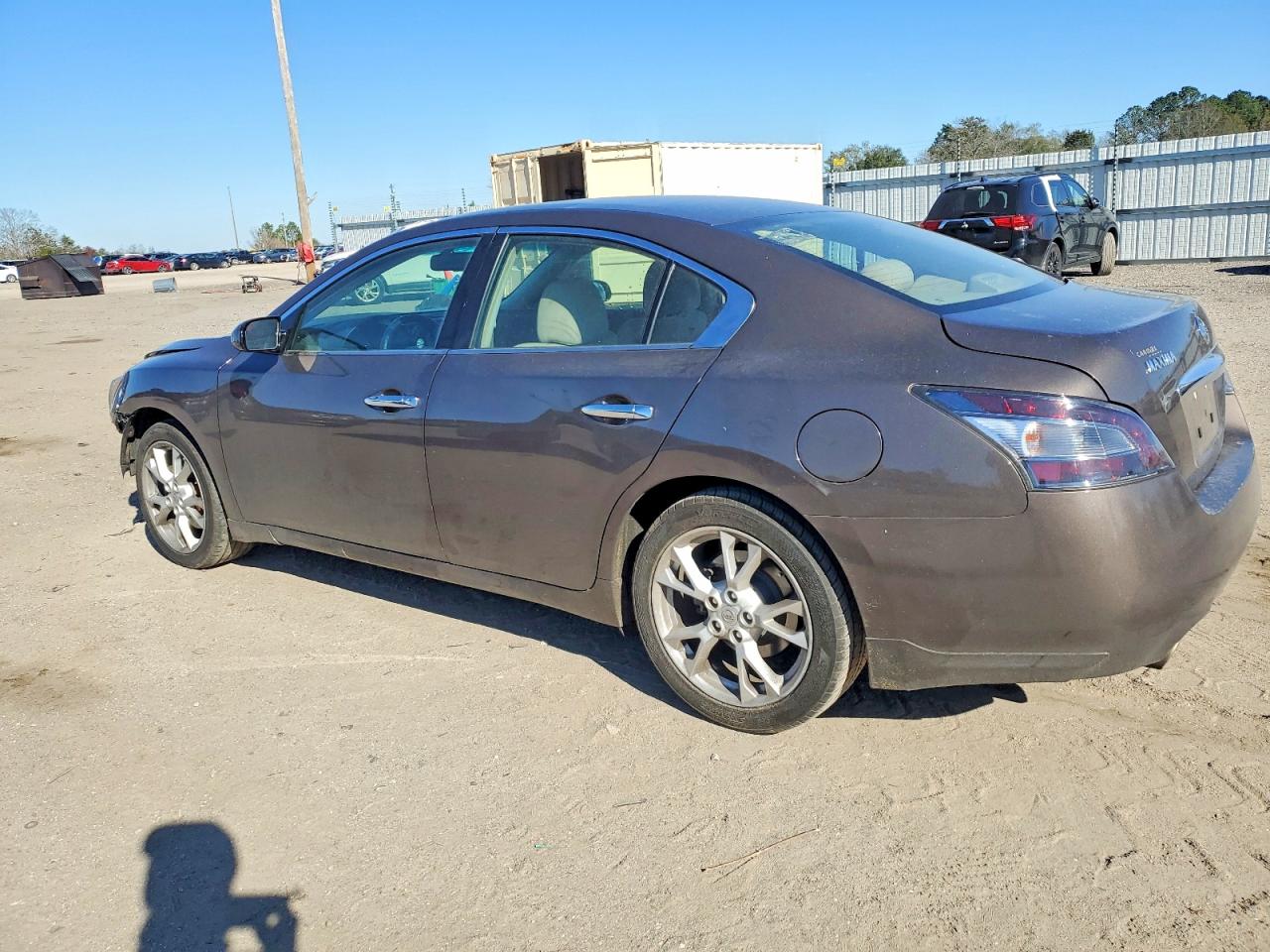 Nissan Maxima S