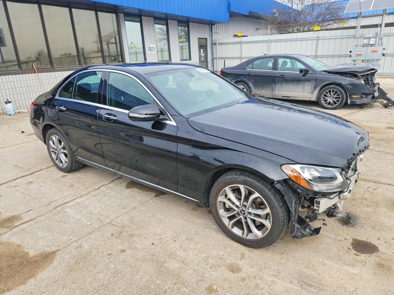 Mercedes-Benz C-Class 300 4matic