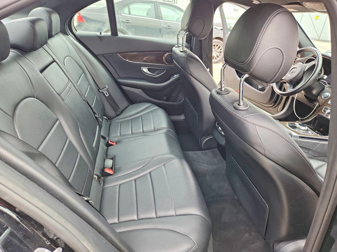 Mercedes-Benz C-Class 300 4matic