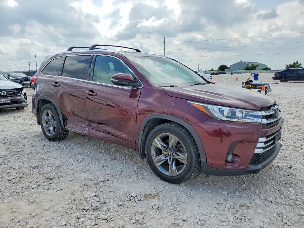 Toyota Highlander Limited Platinum