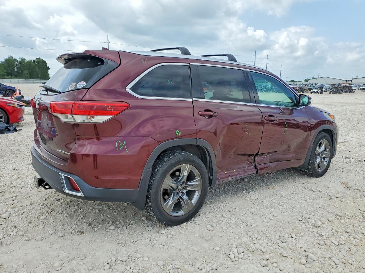 Toyota Highlander Limited Platinum