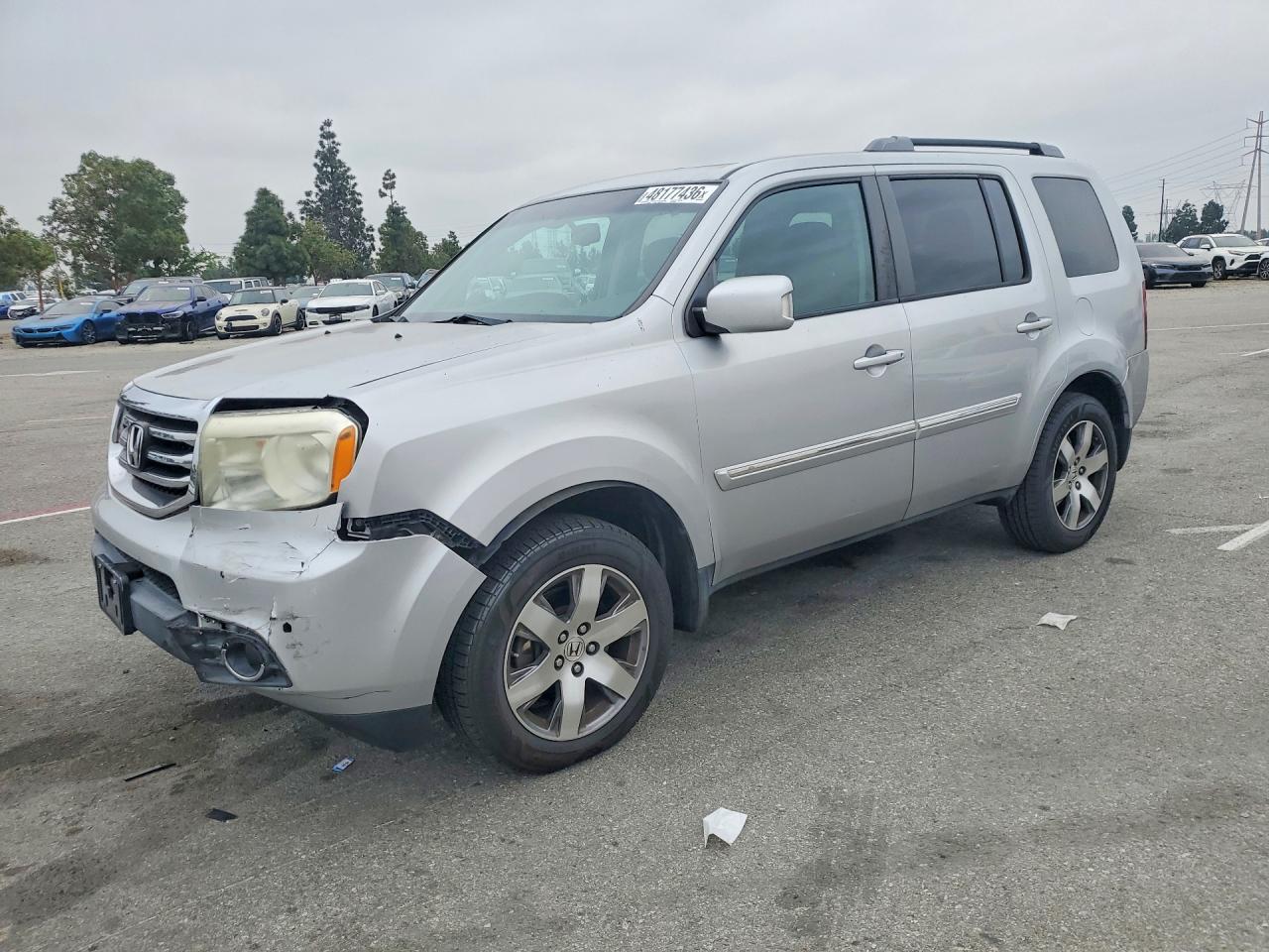Salvage Honda Pilot Image