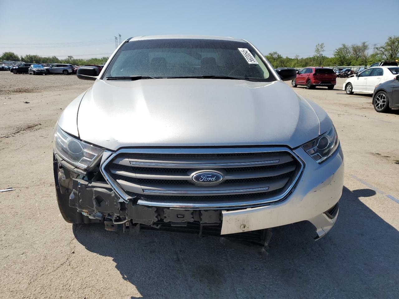 Ford Taurus Se